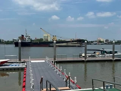 एल्यूमीनियम मिश्र धातु 6061 T6 फ्लोटिंग डॉक मरीना फ्लोटिंग पैदल मार्ग पोंटून नौका नौका क्लब के उपयोग के लिए