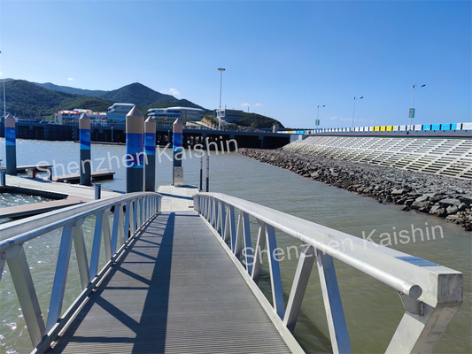 WPC Decking Floating Dock Aluminum Gangways Aluminum Marine Dock Ramps