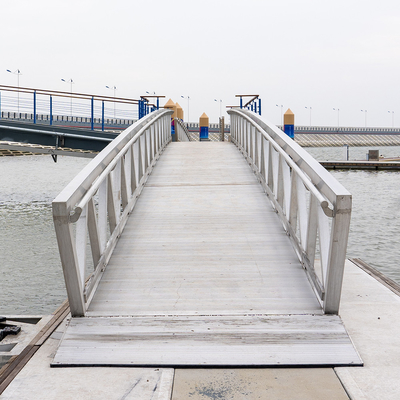 Marina Floating Dock Aluminum Gangways With UHMW Rollers Rubber Block Accessories Aluminum Ramps Floating Pontoon Bridge